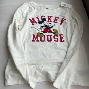 Brand new with tags cream colored kids Disney by Gap Mickey shirt size 8.